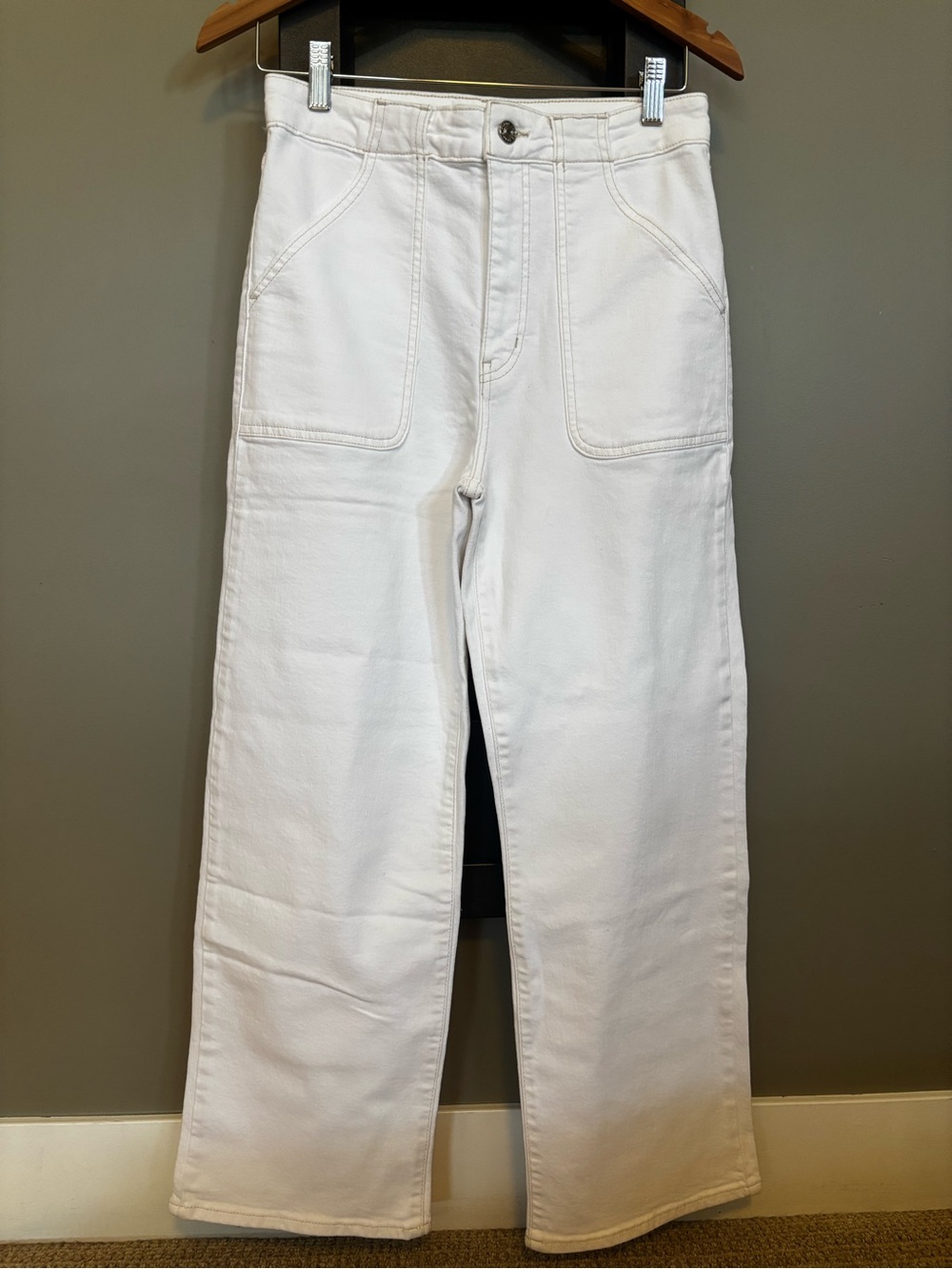 FRAME The Wide High Rise Wide Leg Jeans White NWT Size 27 Petite 27” Inseam